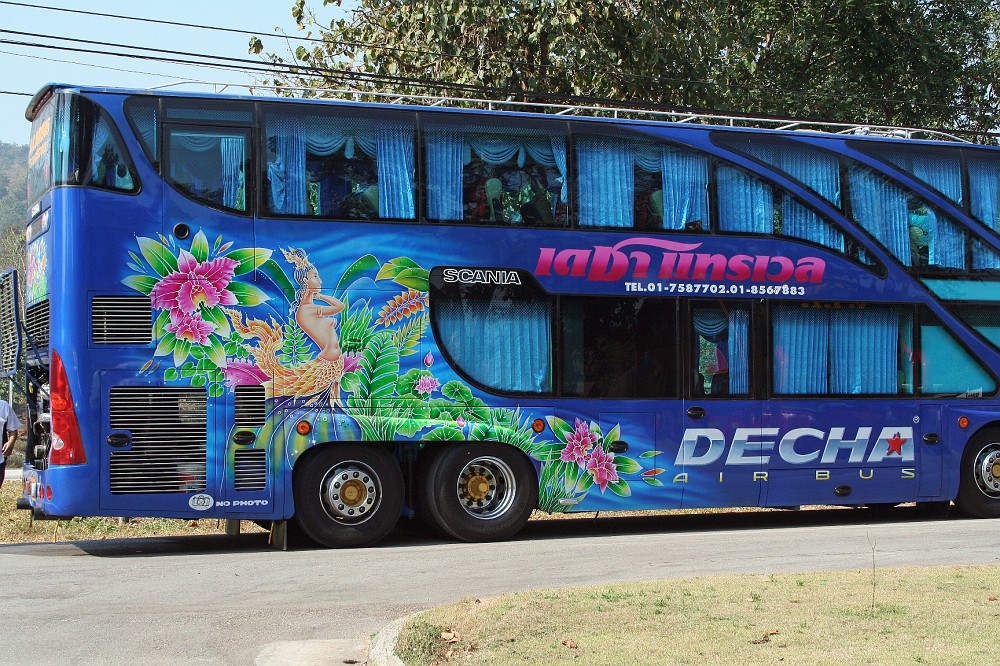 IMG_4818.JPG - Bus-"Kunst"